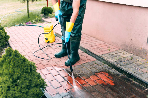 Best Deck Cleaning Services  in North College Hill, OH