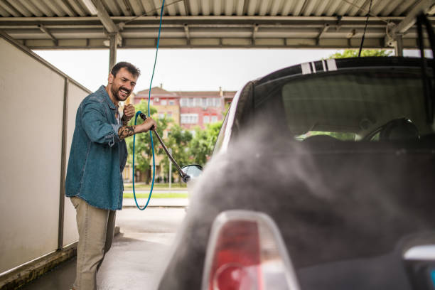 Best Garage Pressure Washing  in North College Hill, OH